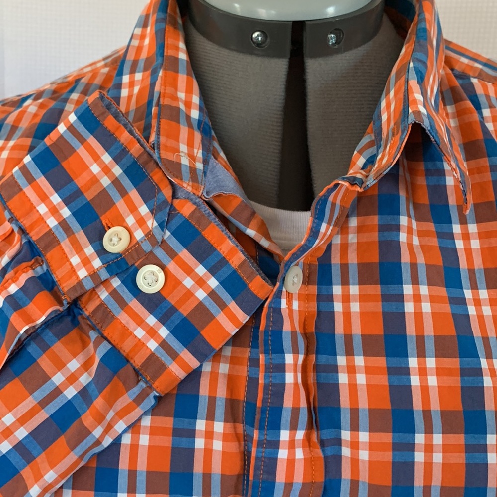 Banana Republic long sleeve button down shirt, Size L tailored slim fit - Picture 3 of 4